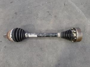 Used Front drive shaft, left Volkswagen Golf VII (AUA) 1.2 TSI BlueMotion 16V Price € 193,60 Inclusive VAT offered by Autohandel Didier