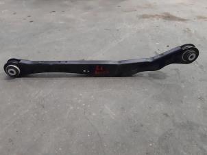 Used Rear upper wishbone, left BMW 1 serie (F40) 116d 1.5 12V TwinPower Price € 54,45 Inclusive VAT offered by Autohandel Didier