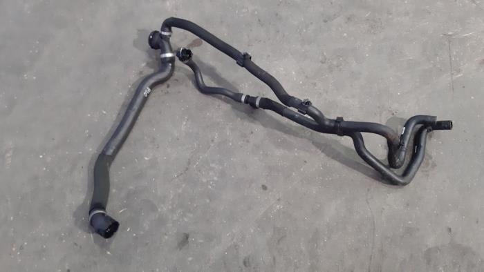 Usagé Conduit (divers) BMW 1 serie (F40) 116d 1.5 12V TwinPower Prix € 42,35 Prix TTC proposé par Autohandel Didier