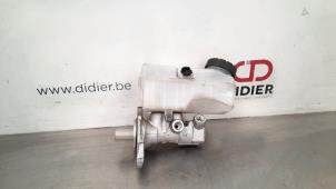Used Master cylinder Dacia Logan MCV III/Sandero Wagon (SD07) 0.9 TCe 90 12V Price € 66,55 Inclusive VAT offered by Autohandel Didier