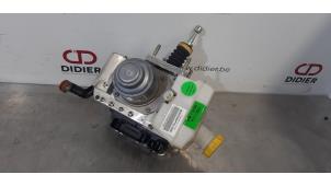 Used Master cylinder Alfa Romeo Giulia (952) 2.2d 180 16V Price on request offered by Autohandel Didier