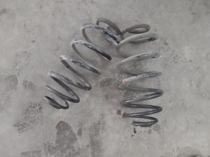 Used Rear coil spring Peugeot Expert (VA/VB/VE/VF/VY) 2.0 Blue HDi 180 16V Price € 36,30 Inclusive VAT offered by Autohandel Didier