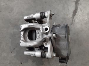 Used Rear brake calliperholder, right Mercedes CLA (118.3) 1.3 CLA-200 Turbo 16V Price € 66,55 Inclusive VAT offered by Autohandel Didier