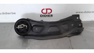 Usagé Bras de suspension arrière droit Mercedes CLA (117.3) 1.6 CLA-180 16V Prix € 36,30 Prix TTC proposé par Autohandel Didier