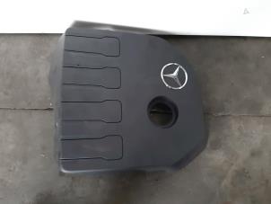 Używane Plyta ochronna silnika Mercedes CLA (118.3) 1.3 CLA-200 Turbo 16V Cena € 66,55 Z VAT oferowane przez Autohandel Didier