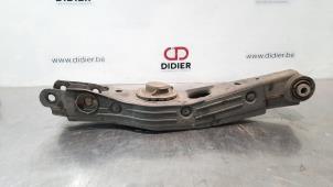 Usados Brazo de soporte inferior derecha detrás Hyundai Tucson (TL) 1.7 CRDi 16V 2WD Precio € 66,55 IVA incluido ofrecido por Autohandel Didier