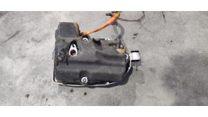 Used Air conditioning pump Tesla Model S 90D Price € 181,50 Inclusive VAT offered by Autohandel Didier