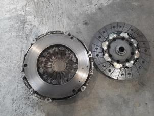 Used Clutch plate Renault Trafic (1FL/2FL/3FL/4FL) 1.6 dCi 125 Twin Turbo Price € 163,35 Inclusive VAT offered by Autohandel Didier