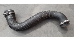 Used Intercooler hose Landrover Discovery IV (LAS) 3.0 SD V6 24V Price € 36,30 Inclusive VAT offered by Autohandel Didier