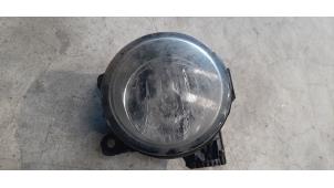 Used Fog light, front left Landrover Discovery IV (LAS) 3.0 SD V6 24V Price € 42,35 Inclusive VAT offered by Autohandel Didier