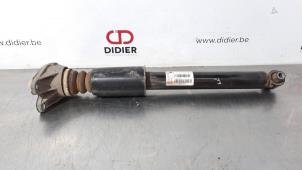Used Rear shock absorber, right BMW 3 serie Touring (F31) 316d 2.0 16V Price € 42,35 Inclusive VAT offered by Autohandel Didier