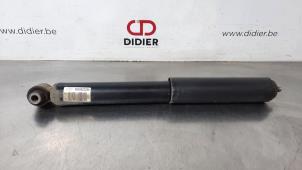 Used Rear shock absorber, right Peugeot 5008 II (M4/MC/MJ/MR) 1.5 BlueHDi 130 Price € 36,30 Inclusive VAT offered by Autohandel Didier