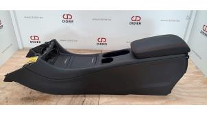 Mercedes GLA-Klasse Consoles centrales stock | ProxyParts.fr