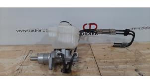 Used Master cylinder Landrover Discovery IV (LAS) 3.0 SD V6 24V Price € 90,75 Inclusive VAT offered by Autohandel Didier
