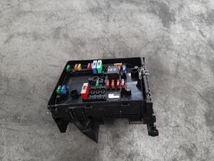 Used Fuse box Volkswagen Caddy IV 2.0 TDI 102 Price € 66,55 Inclusive VAT offered by Autohandel Didier