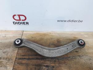Used Rear upper wishbone, left Mercedes C (W205) C-200d 2.2 16V Price € 36,30 Inclusive VAT offered by Autohandel Didier