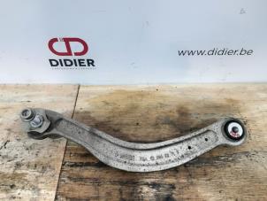 Used Rear upper wishbone, right Mercedes C (W205) C-200d 2.2 16V Price € 36,30 Inclusive VAT offered by Autohandel Didier