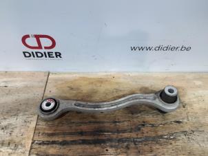 Used Rear lower wishbone, left Mercedes C (W205) C-200d 2.2 16V Price € 54,45 Inclusive VAT offered by Autohandel Didier