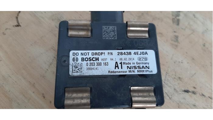 Radar sensor Nissan Qashqai 1.6 dCi - 0203300163