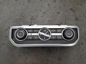 Used Radio control panel Landrover Discovery IV (LAS) 3.0 SD V6 24V Price € 193,60 Inclusive VAT offered by Autohandel Didier
