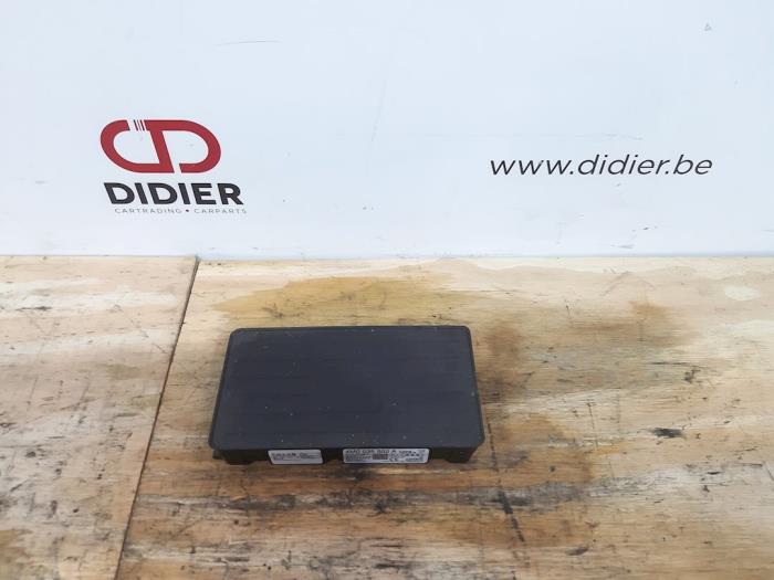 Begagnade Antenn Audi Q7 (4MB/4MG) 3.0 TDI V6 24V e-tron plug-in hybrid Pris € 60,50 Inklusive moms erbjuds av Autohandel Didier