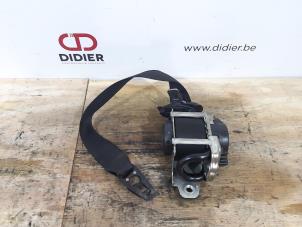 Used Front seatbelt, right Mercedes C (W205) C-200d 2.2 16V Price € 127,05 Inclusive VAT offered by Autohandel Didier