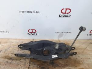 Used Rear lower wishbone, left Mercedes C (W205) C-200d 2.2 16V Price € 48,40 Inclusive VAT offered by Autohandel Didier