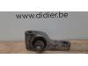 Engine mount from a Volkswagen Tiguan (AD1) 2.0 TDI 16V BlueMotion Technology SCR 2016