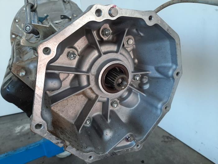 Gearbox from a Mitsubishi L-200 2.4 Clean Diesel 4WD 2018