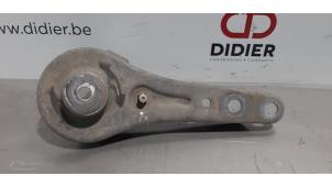 Used Front upper wishbone, right BMW 4 serie Gran Coupe (F36) 420i 2.0 TwinPower Turbo 16V Price € 18,15 Inclusive VAT offered by Autohandel Didier