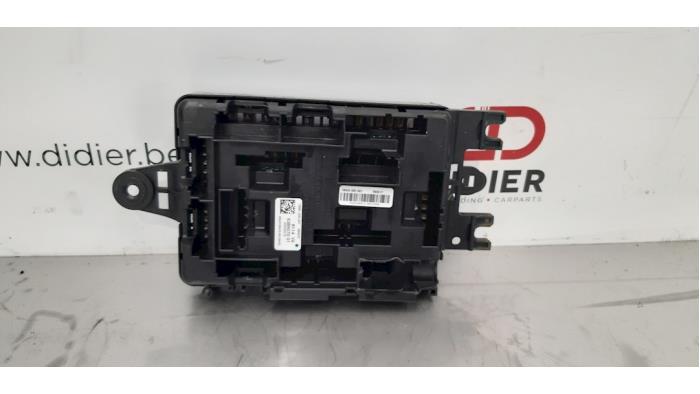 Fuse Box BMW 4 Serie Gran Coupe 420i 2 0 TwinPower Turbo 16V 938907010   2d1911f8 8721 4df6 B3d4 54830a7c5d65 