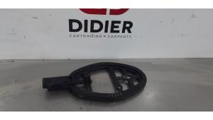 Used Tyre pressure antenna Landrover Range Rover IV (LG) 4.4 SDV8 32V Price € 48,40 Inclusive VAT offered by Autohandel Didier