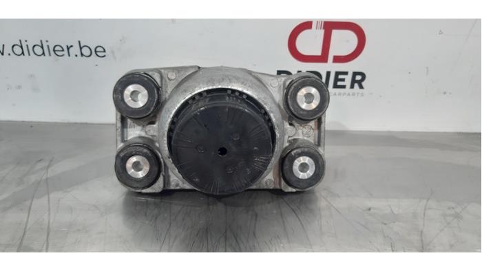Gebrauchte Schwingungsdämpfer Landrover Range Rover IV (LG) 4.4 SDV8 32V Preis € 36,30 Mit Mehrwertsteuer angeboten von Autohandel Didier