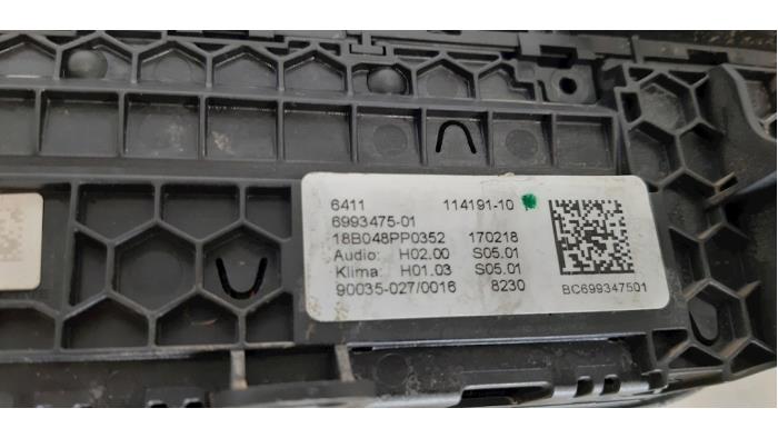 Panel de control de aire acondicionado de un BMW 7 serie (G11/12) 740d,Ld xDrive 24V 2018