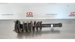 Used Fronts shock absorber, left Mitsubishi L-200 2.4 Clean Diesel 4WD Price € 127,05 Inclusive VAT offered by Autohandel Didier