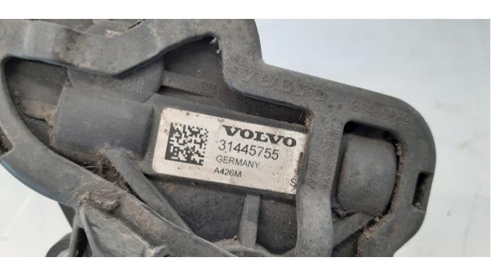 Parking brake motor from a Volvo S90 II 2.0 D5 16V AWD 2017