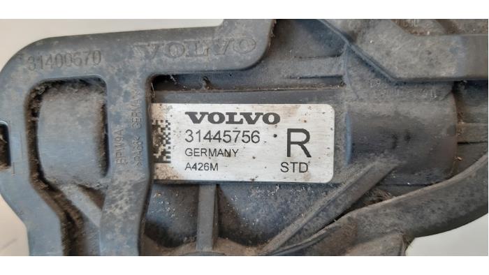 Parking brake motor from a Volvo S90 II 2.0 D5 16V AWD 2017