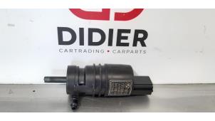 Used Windscreen washer pump BMW 4 serie (F33) 420d 2.0 16V Price € 18,15 Inclusive VAT offered by Autohandel Didier