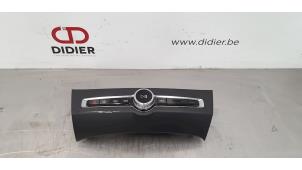Gebrauchte Radiobedienfeld Volvo S90 II 2.0 D5 16V AWD Preis € 127,05 Mit Mehrwertsteuer angeboten von Autohandel Didier