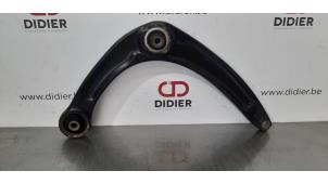 Used Front wishbone, left Peugeot Partner Tepee (7A/B/C/D/E/F/G/J/P/S) 1.6 Blue HDi 75 Price € 54,45 Inclusive VAT offered by Autohandel Didier