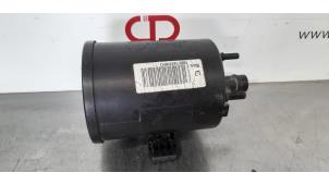 Used Carbon filter BMW 2 serie (F22) 220i 2.0 Turbo 16V Price € 36,30 Inclusive VAT offered by Autohandel Didier