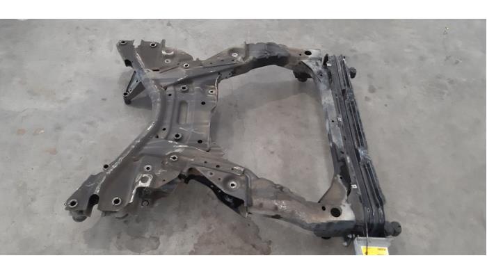 Used Subframe Mercedes Vito (447.6) 1.6 109 CDI 16V Price € 332,75 Inclusive VAT offered by Autohandel Didier