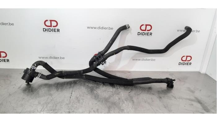 Opel Movano Zusätzliche Wasserpumpe Vorrat | ProxyParts.de