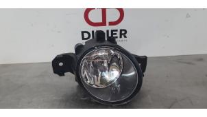 Used Fog light, front left Opel Movano 2.3 CDTi 16V FWD Price € 66,55 Inclusive VAT offered by Autohandel Didier