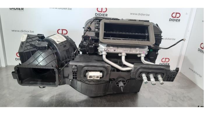 Cuerpo de calefactor de un BMW X5 (F15) xDrive 30d 3.0 24V 2014