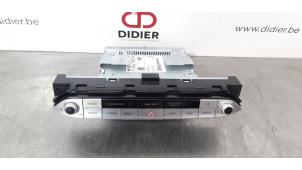 Usados Panel de control de radio Kia Stinger (CK) 3.3 T-GDI V6 Precio € 320,65 IVA incluido ofrecido por Autohandel Didier