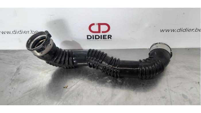 Gebrauchte Intercooler Schlauch Mercedes B (W246/W242) 1.8 B-180 CDI BlueEFFICIENCY 16V Preis € 30,25 Mit Mehrwertsteuer angeboten von Autohandel Didier