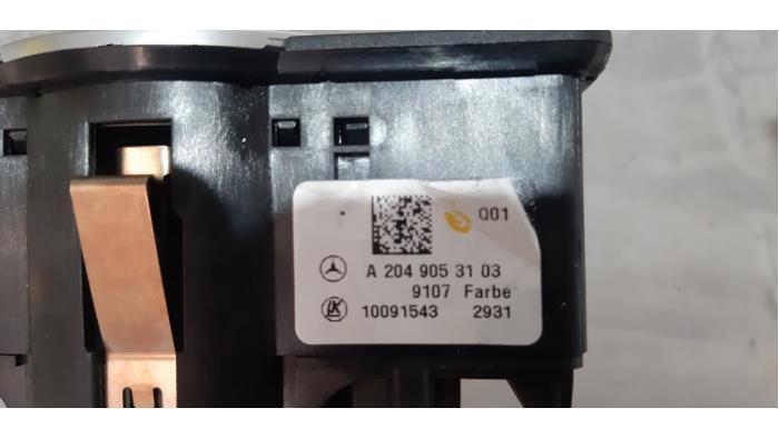 AIH headlight switch from a Mercedes-Benz B (W246,242) 1.8 B-180 CDI BlueEFFICIENCY 16V 2011