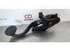 Brake pedal from a BMW 1 serie (F40) 116d 1.5 12V TwinPower 2020