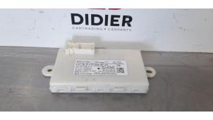 Used Module keyless vehicle Mercedes A (W176) 1.6 A-160 16V Price € 54,45 Inclusive VAT offered by Autohandel Didier